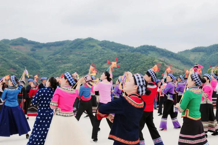 望谟县城如何去蔗香乡