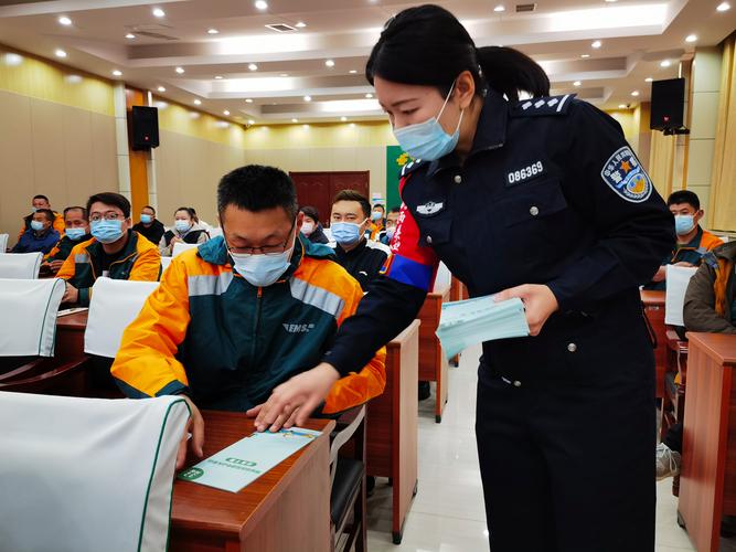 ems快递电话客服电话