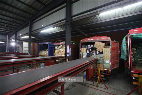 武汉国通快递分拨中心