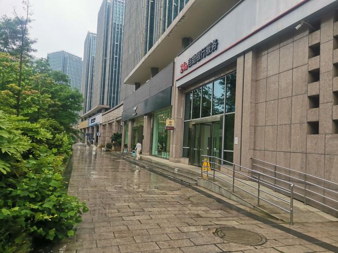 中电信息大厦 街道