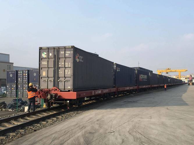 成都中铁物流客服电话