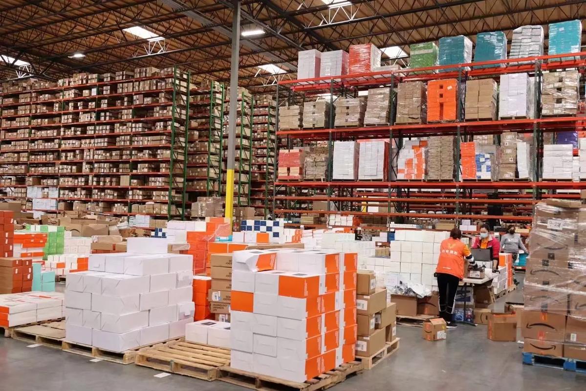 美国亚马逊仓库物流