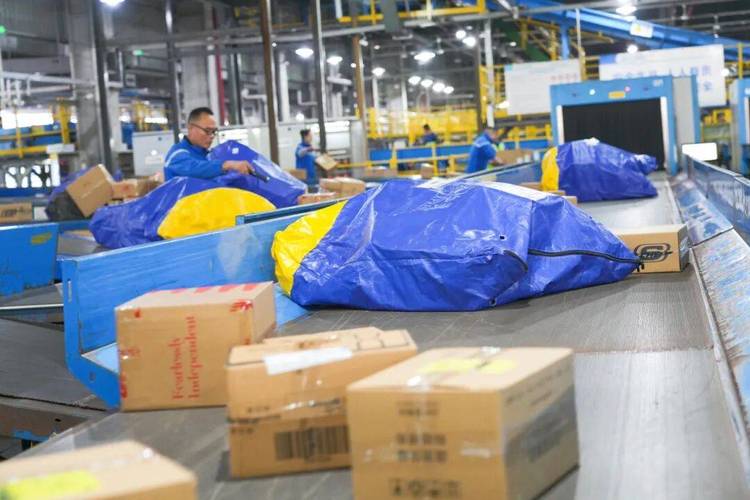 百世快递上海转运中心