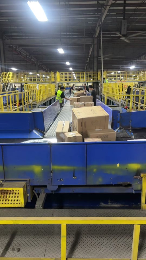 德邦物流南京转运场