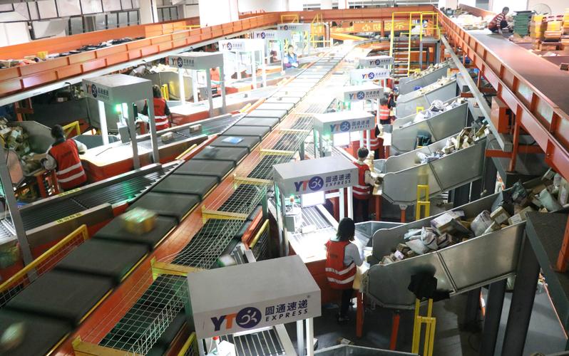 圆通快递郑州转运中心