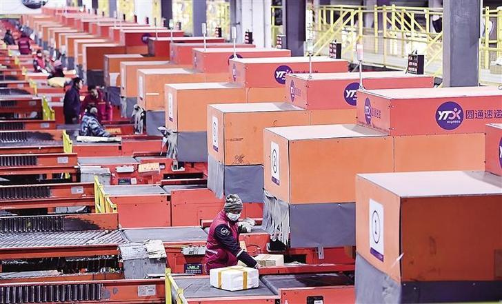 圆通快递郑州转运中心